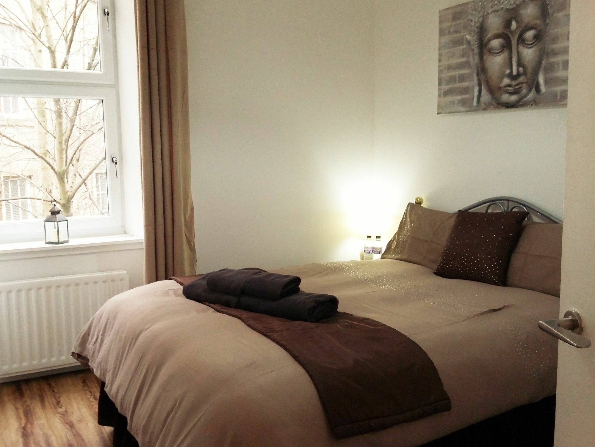 2 Bed Apartment Finnieston 格拉斯哥 外观 照片